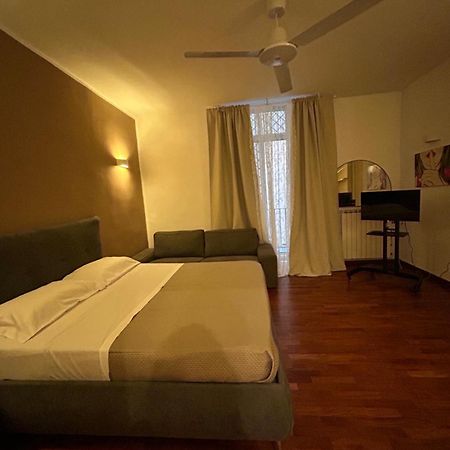 Anni Apartment Chiaia Naples Exterior photo