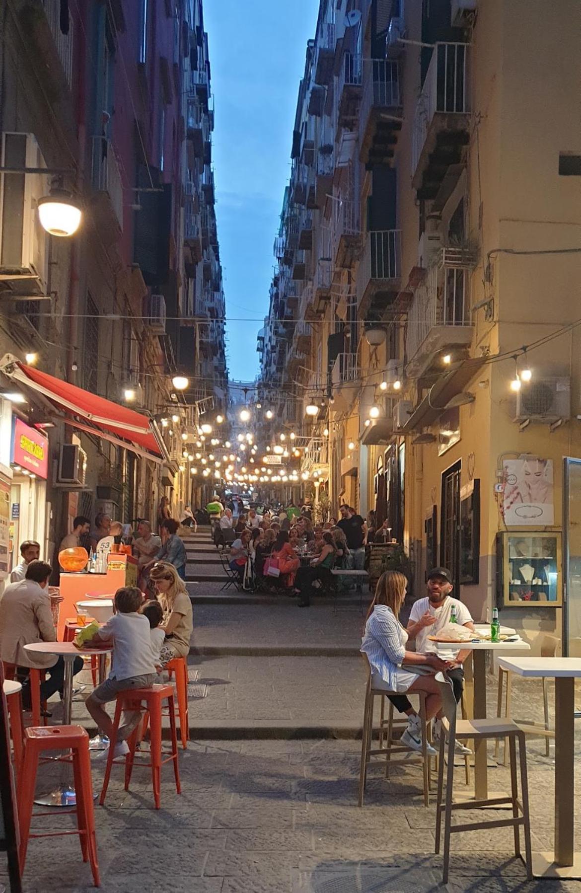 Anni Apartment Chiaia Naples Exterior photo