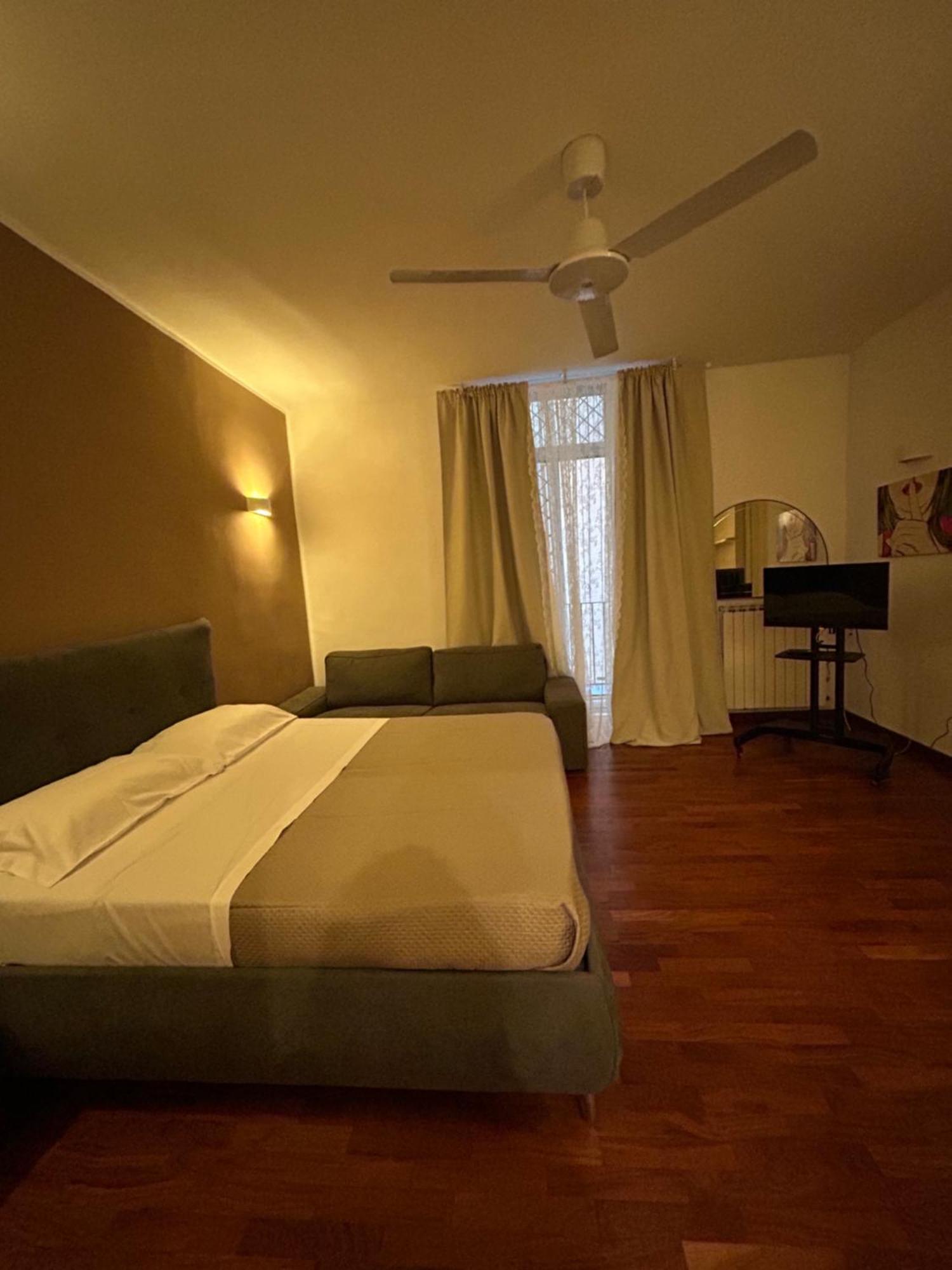 Anni Apartment Chiaia Naples Exterior photo