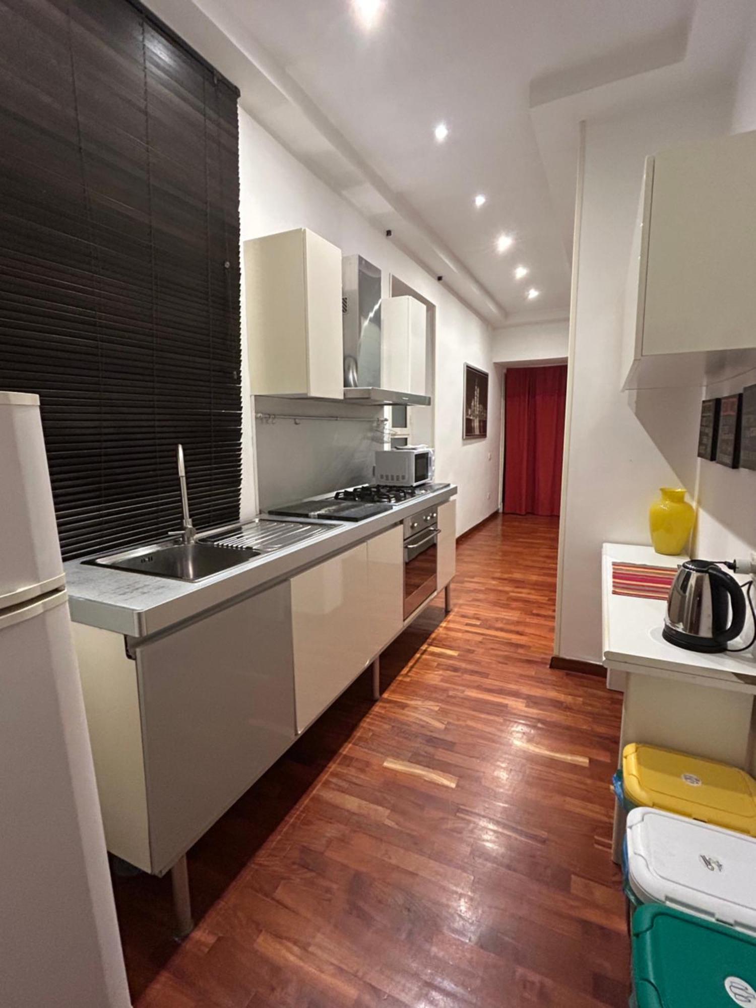Anni Apartment Chiaia Naples Exterior photo